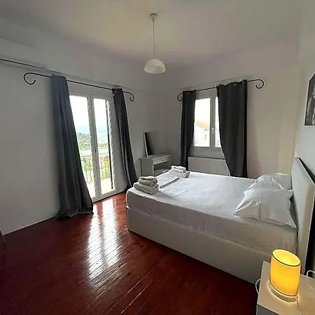 Live The Summer Dream At Gaios Cozy Retreat